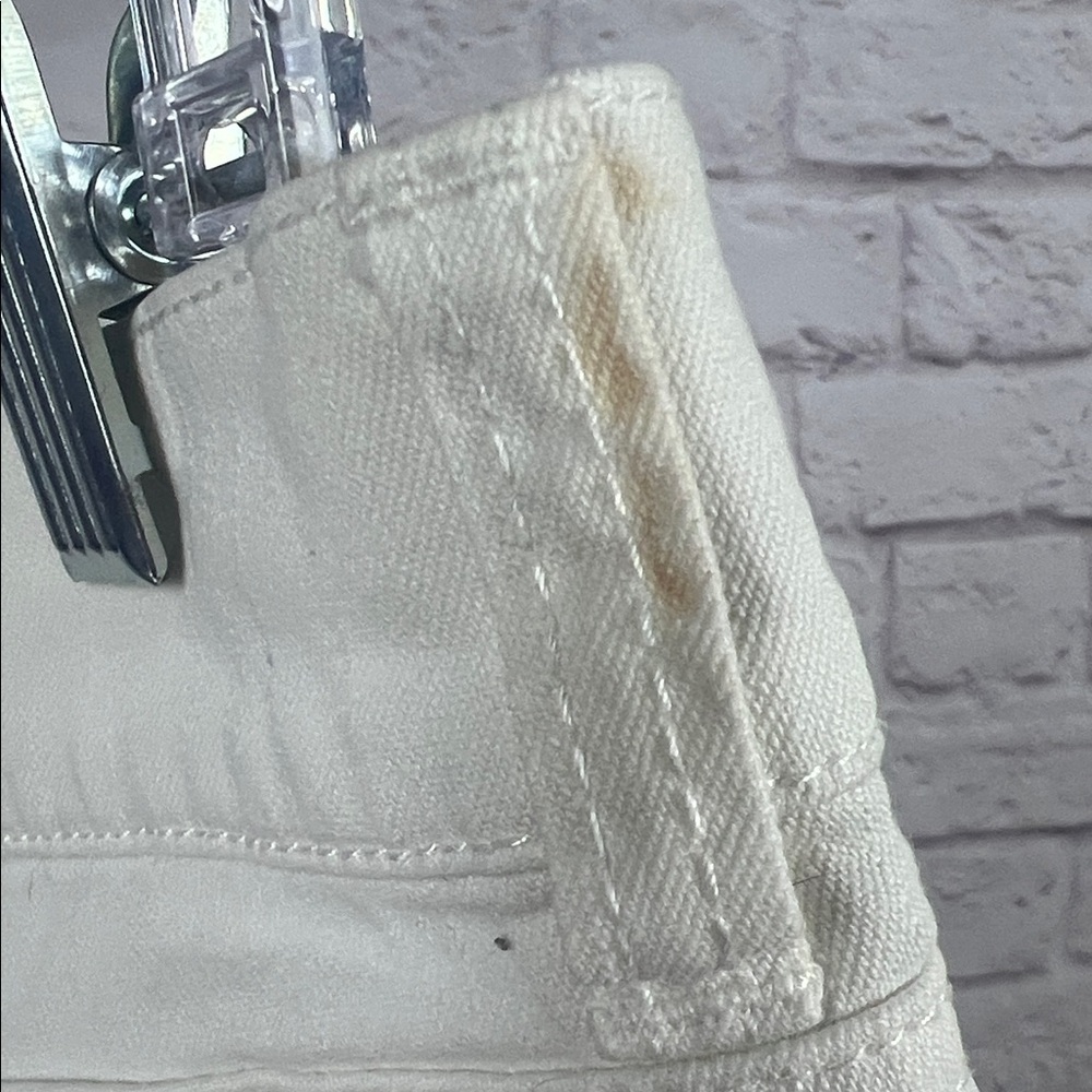 White House Black Market Cream Frayed Hem Bermuda Shorts - Picture 5 of 7